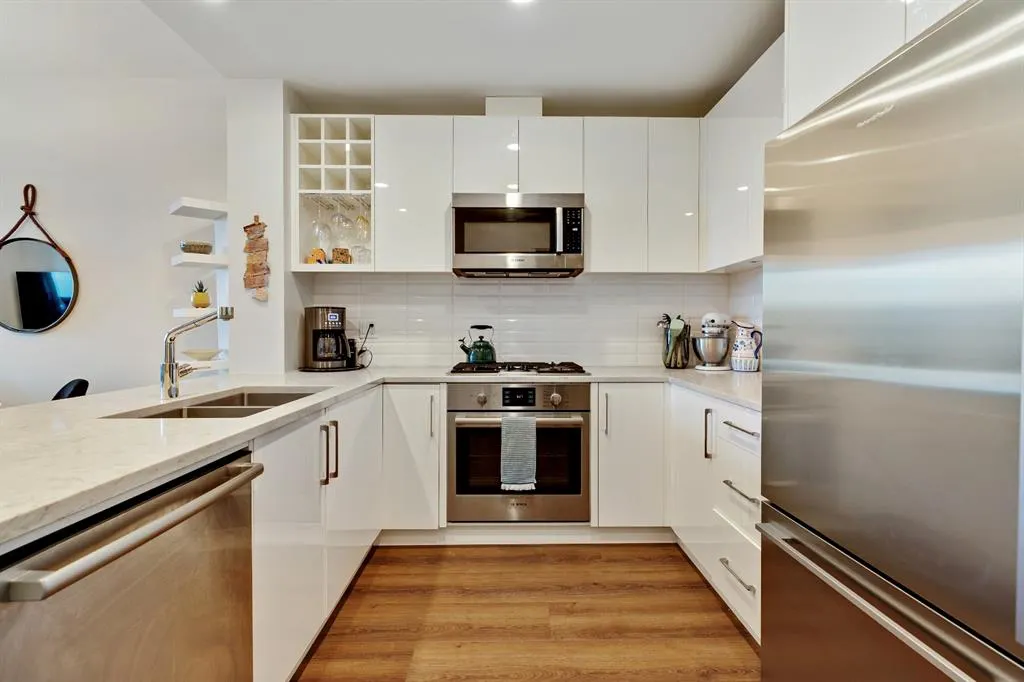 301 10 Street NW, #309
