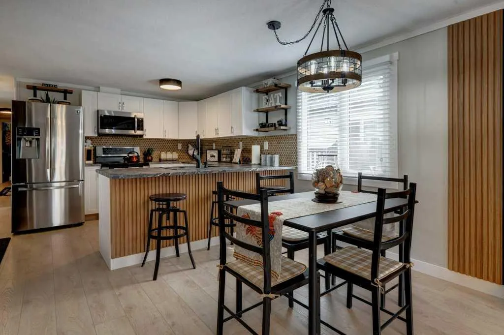 6724 17 Avenue SE, #97