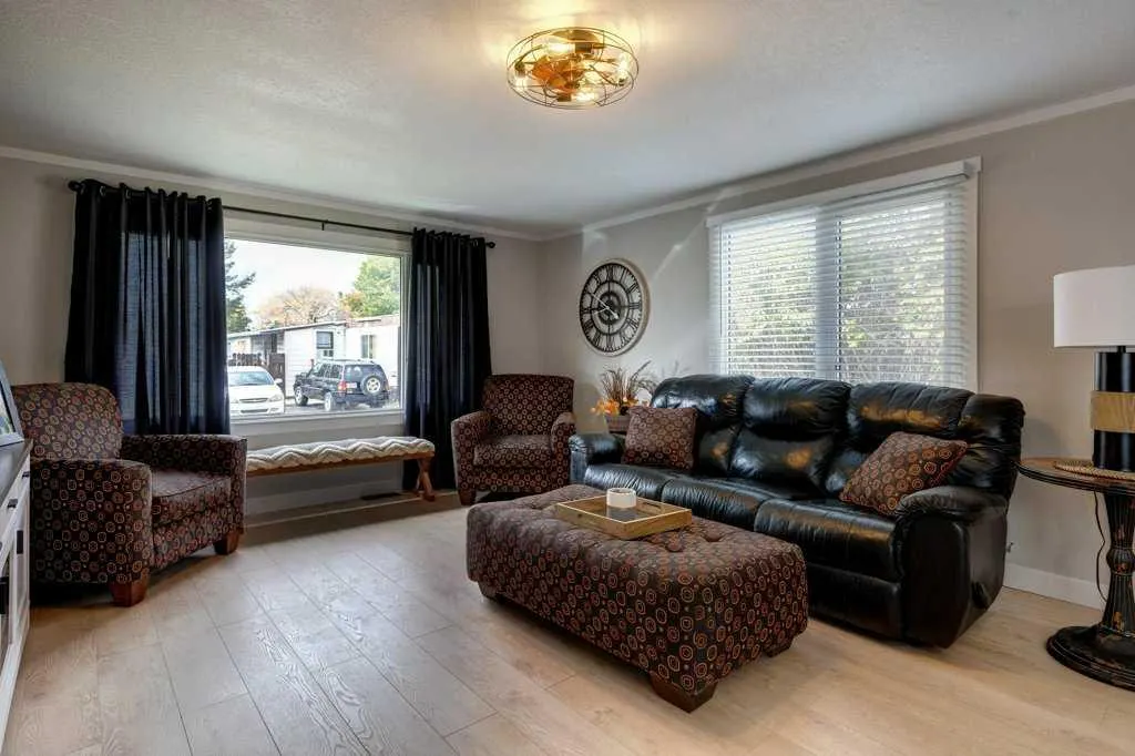 6724 17 Avenue SE, #97