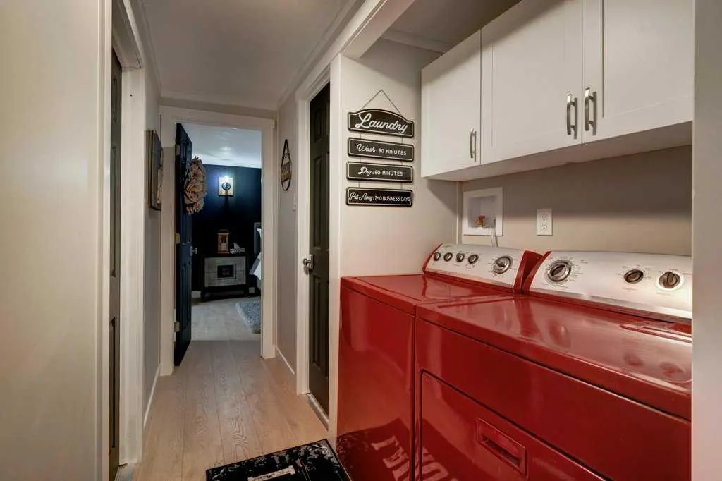 6724 17 Avenue SE, #97
