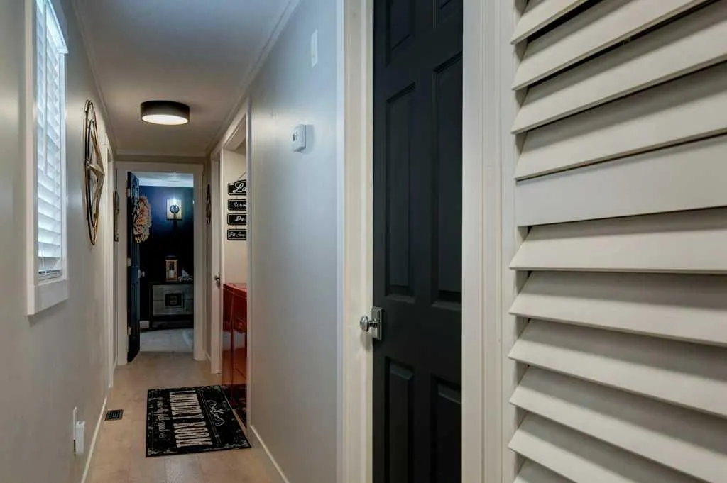 6724 17 Avenue SE, #97