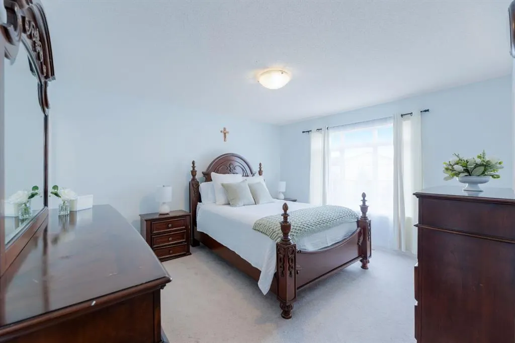 337 Copperpond Landing SE