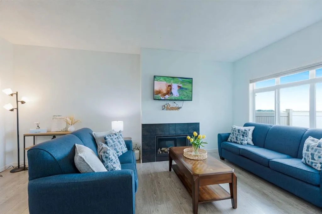 337 Copperpond Landing SE