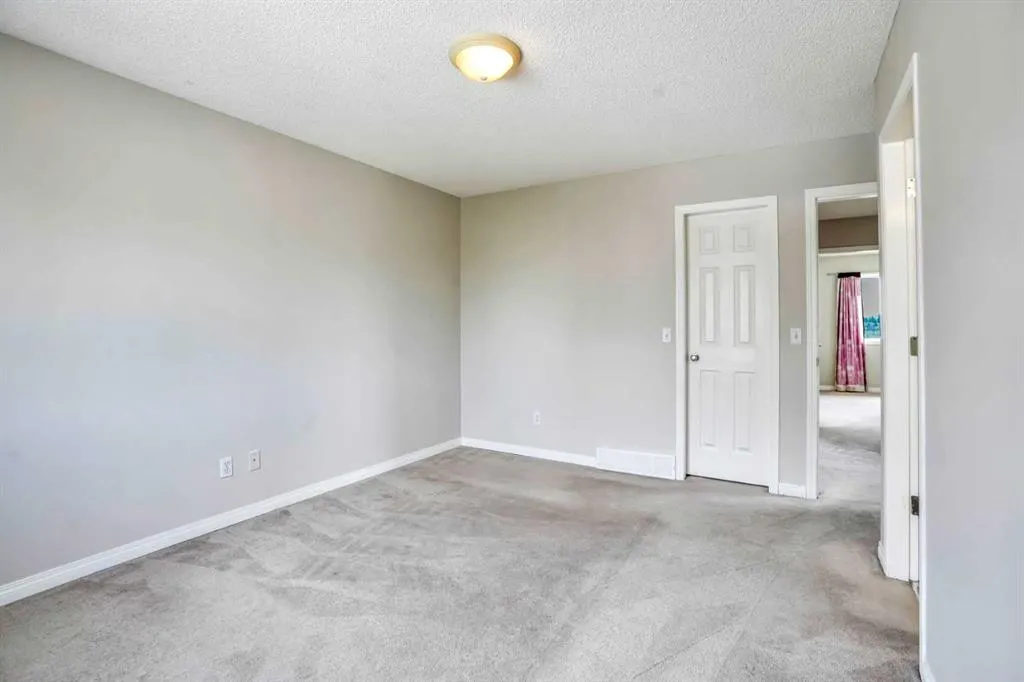 4 Citadel Point NW