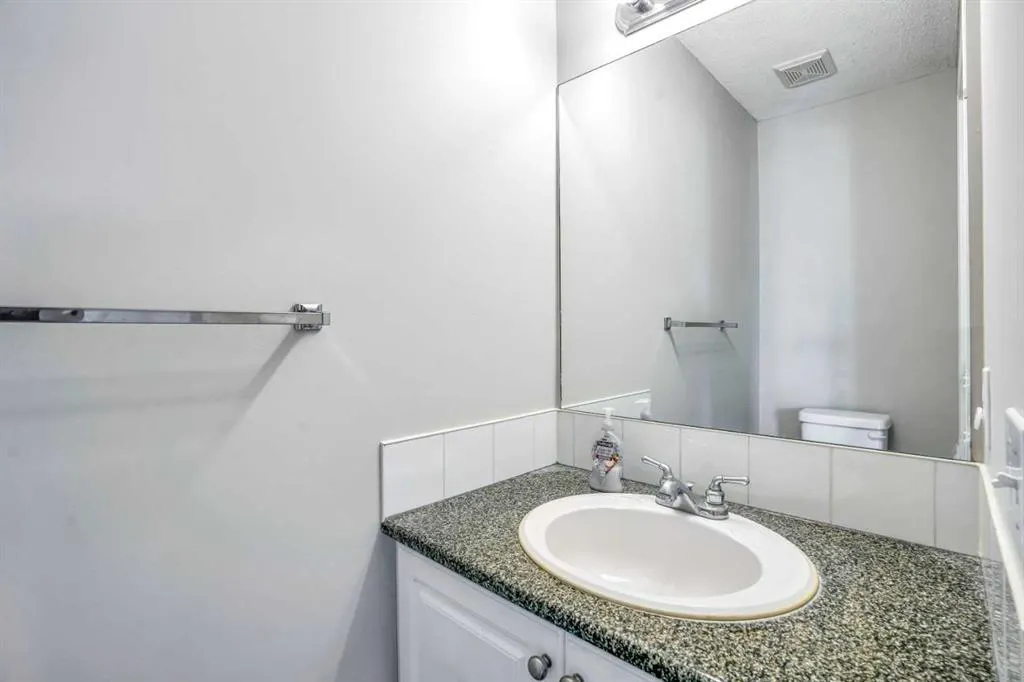 4 Citadel Point NW