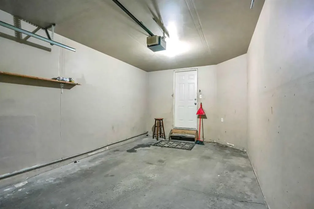 4 Citadel Point NW