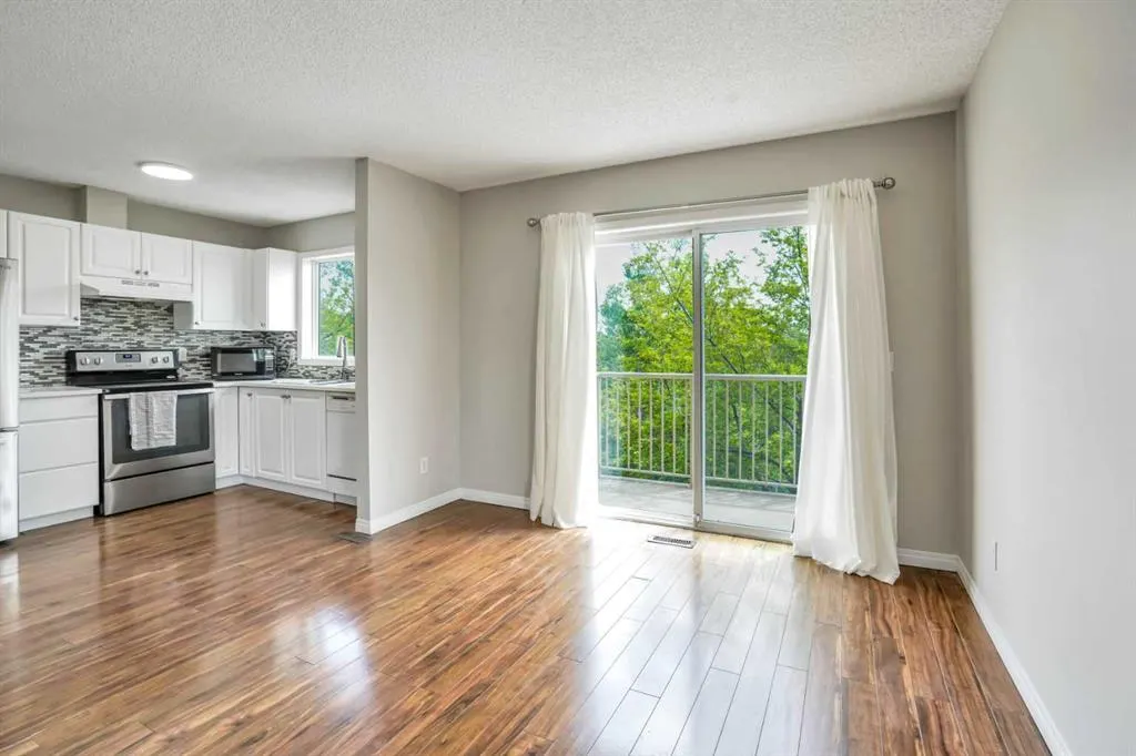 4 Citadel Point NW