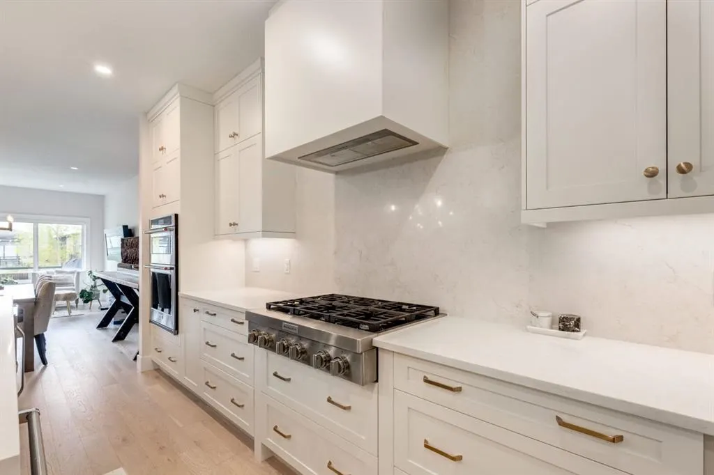 213 Marina Cove SE