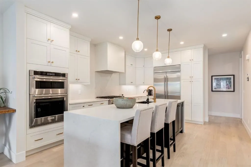 213 Marina Cove SE