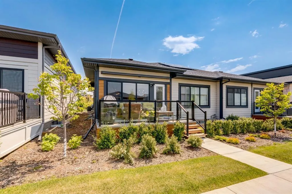 213 Marina Cove SE