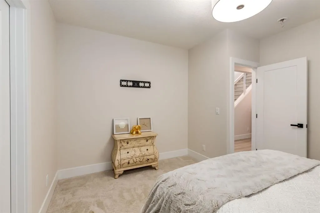 213 Marina Cove SE