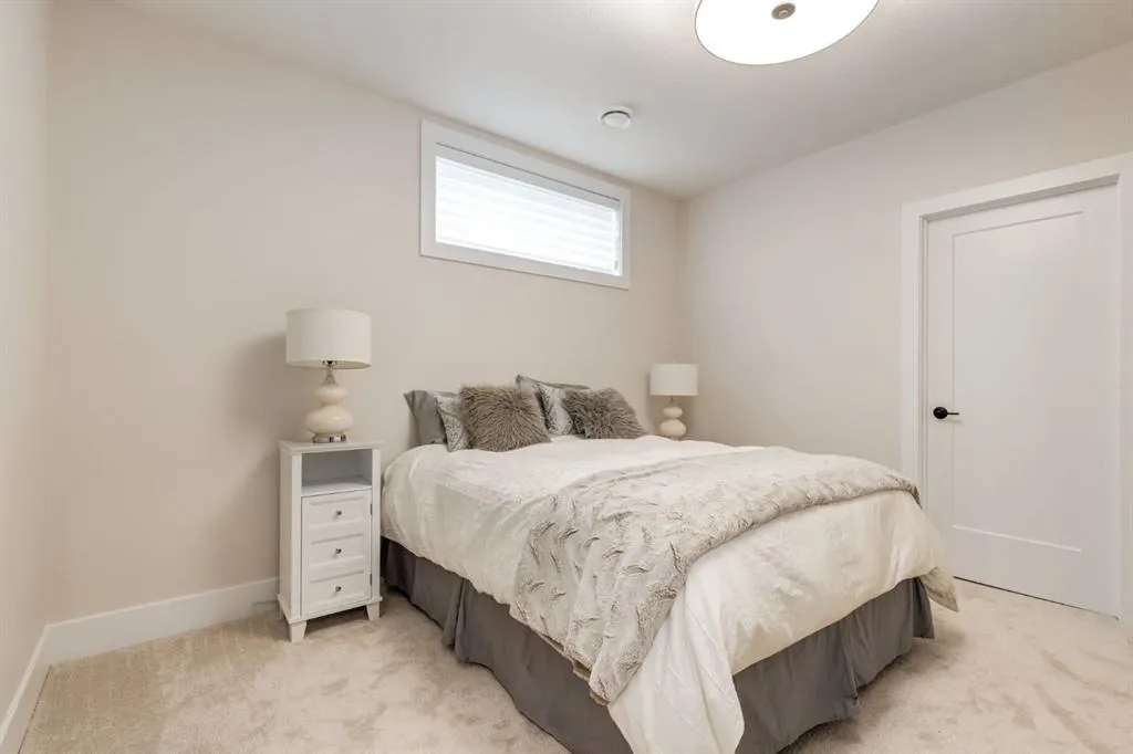 213 Marina Cove SE