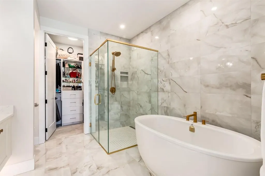 213 Marina Cove SE