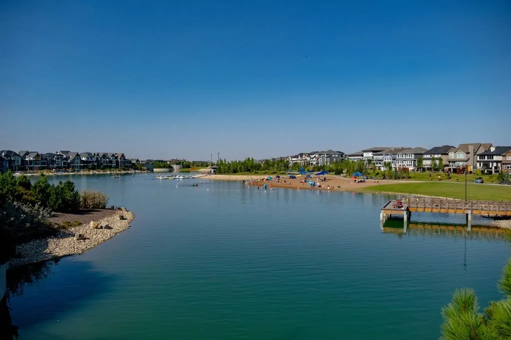 213 Marina Cove SE