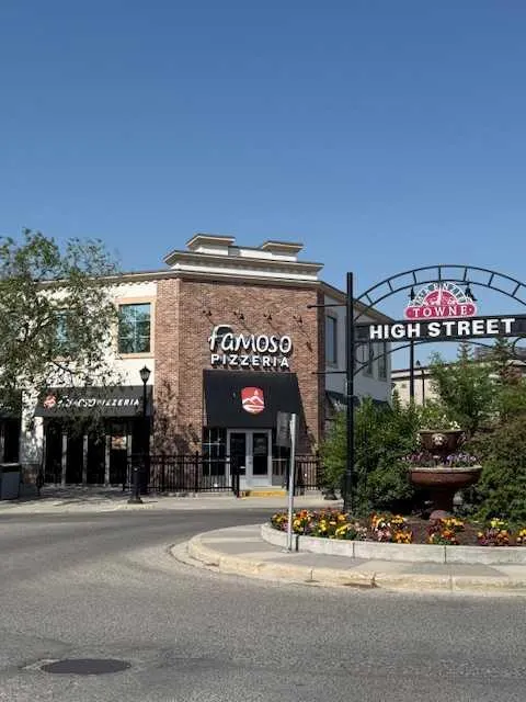 21 McKenzie Towne Gate SE, #12