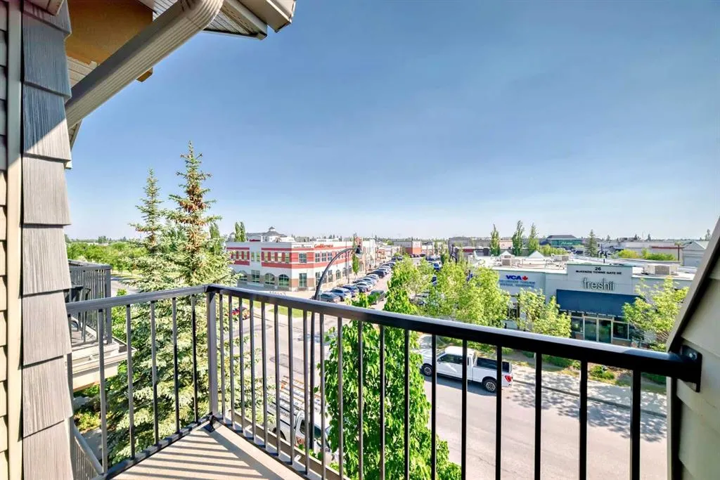 21 McKenzie Towne Gate SE, #12