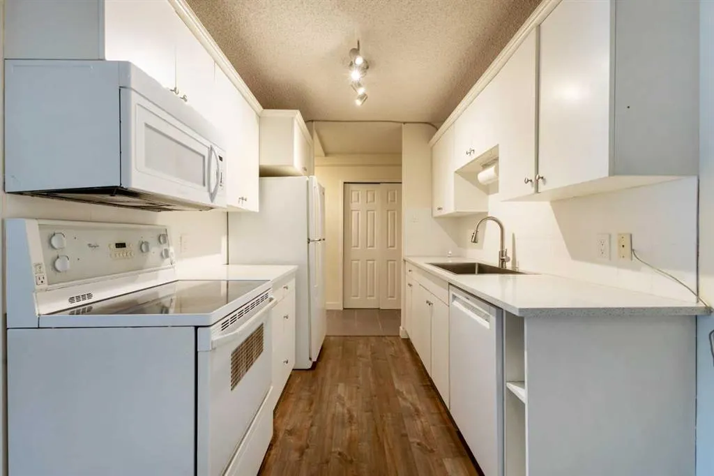 3420 50 Street NW, #203