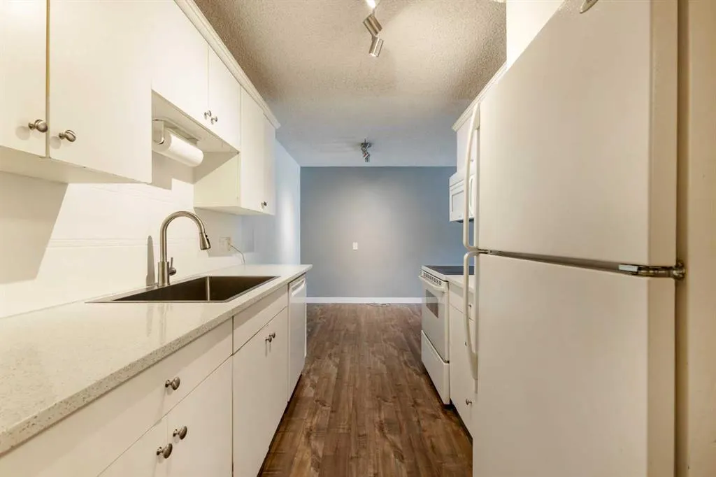 3420 50 Street NW, #203