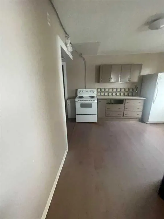 4939 50 Street