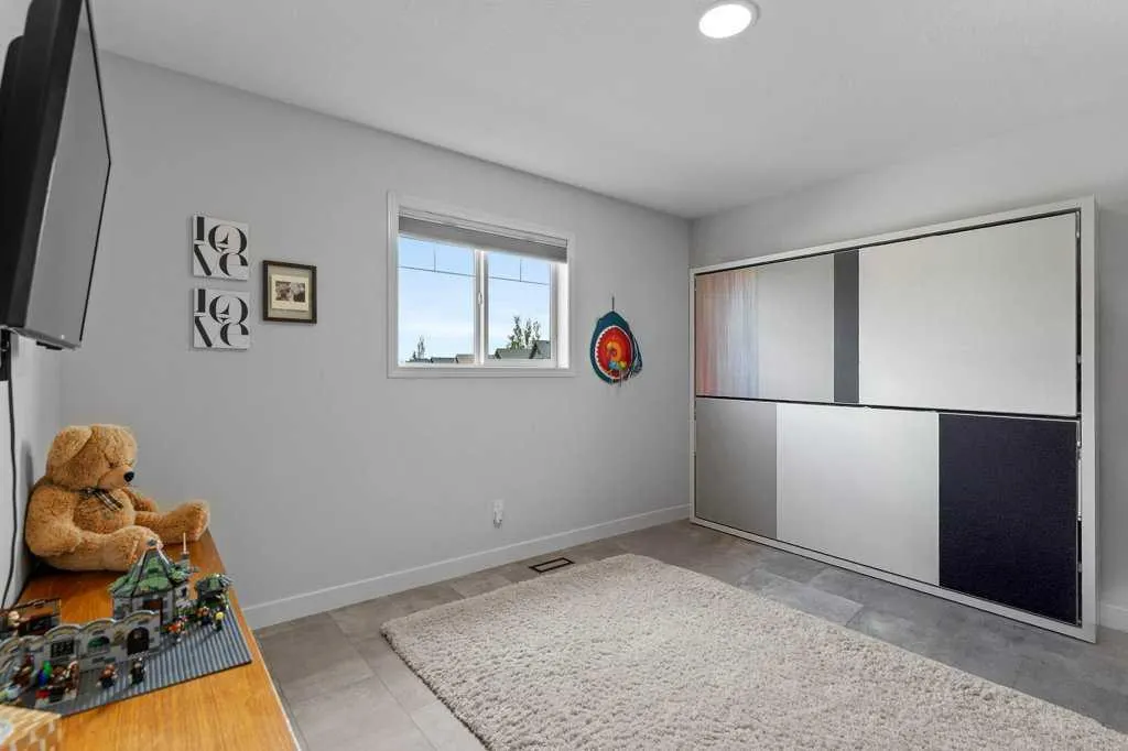 23 Cranleigh Close SE
