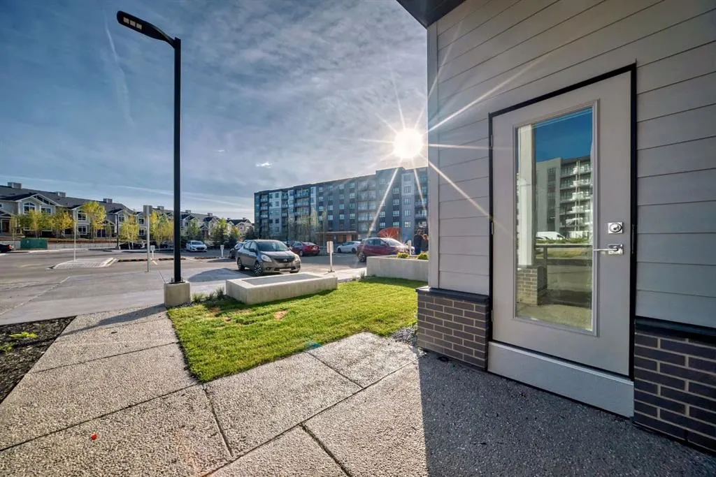 60 Skyview Ranch Road NE, #2124