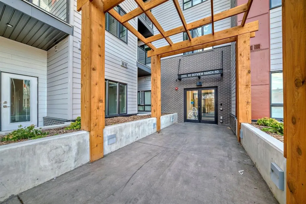 60 Skyview Ranch Road NE, #2124