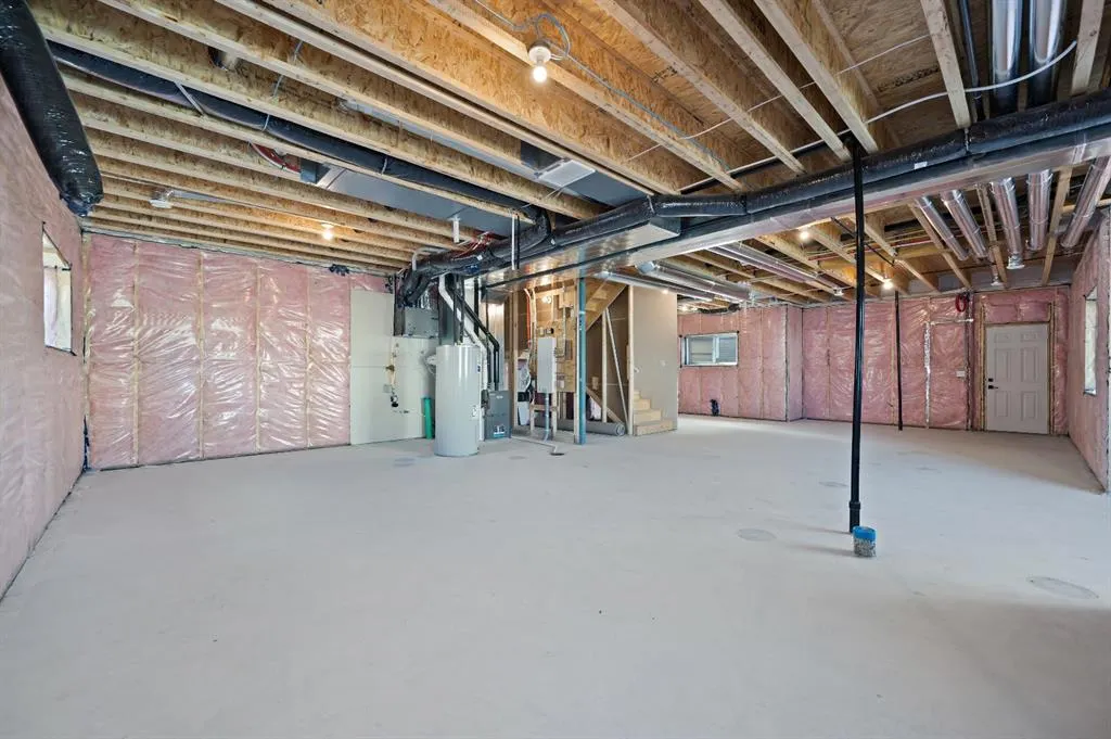 371 Carringvue Grove NW