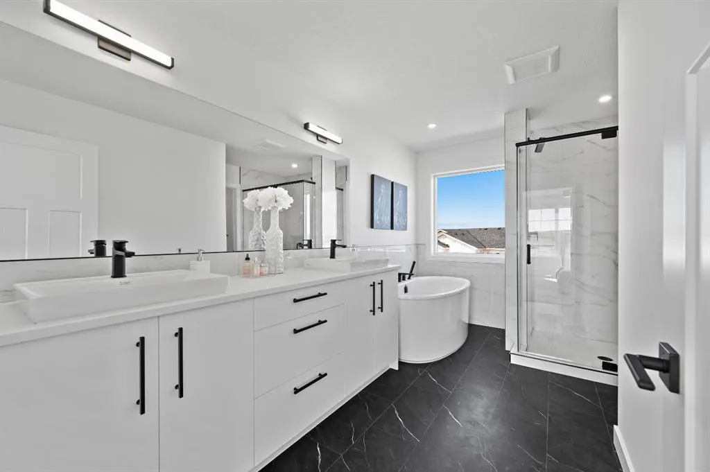 371 Carringvue Grove NW