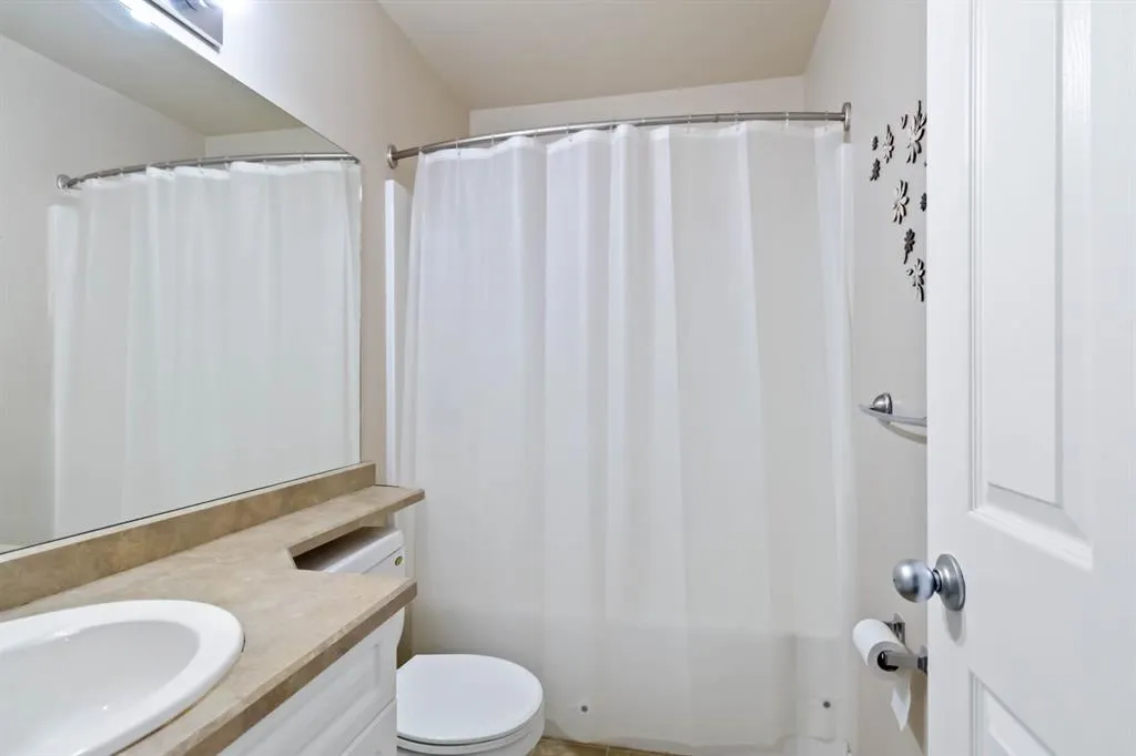 100 Millennium Gate, #30