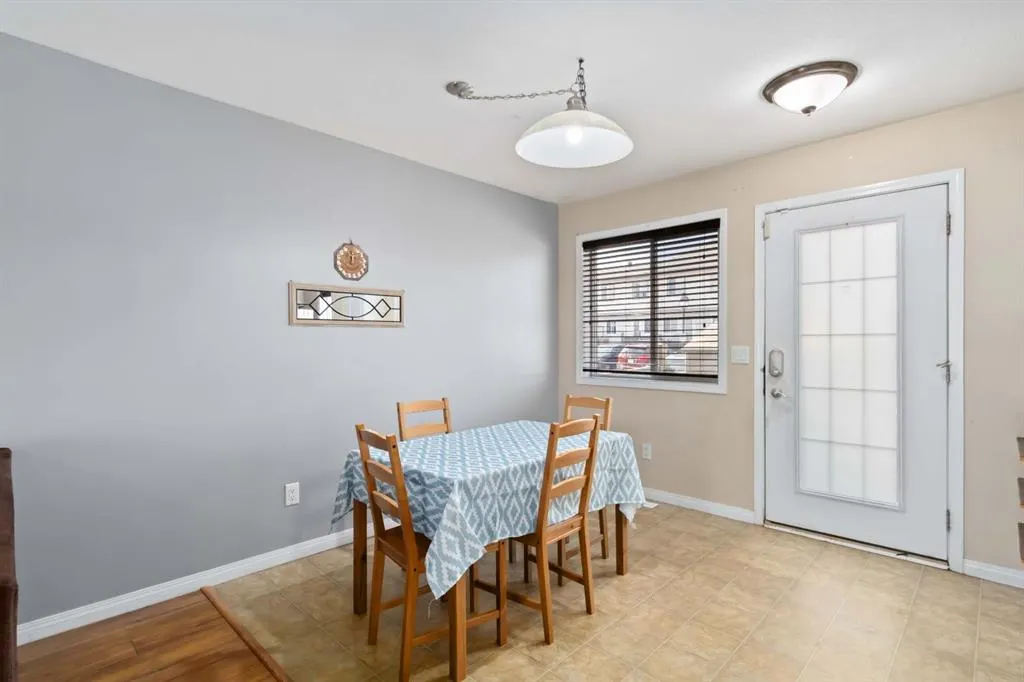 100 Millennium Gate, #30