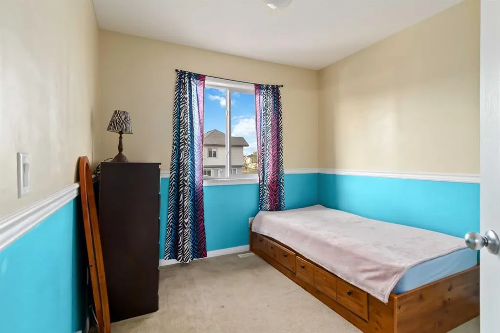 100 Millennium Gate, #30