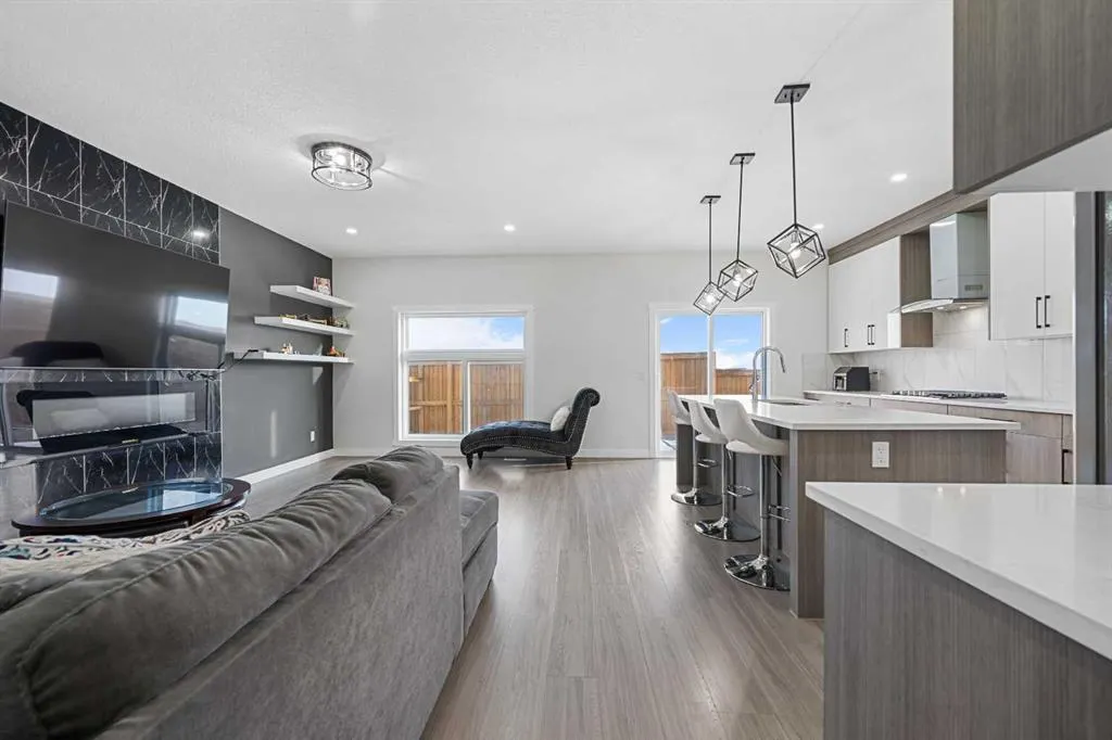 177 Saddlelake Terrace NE