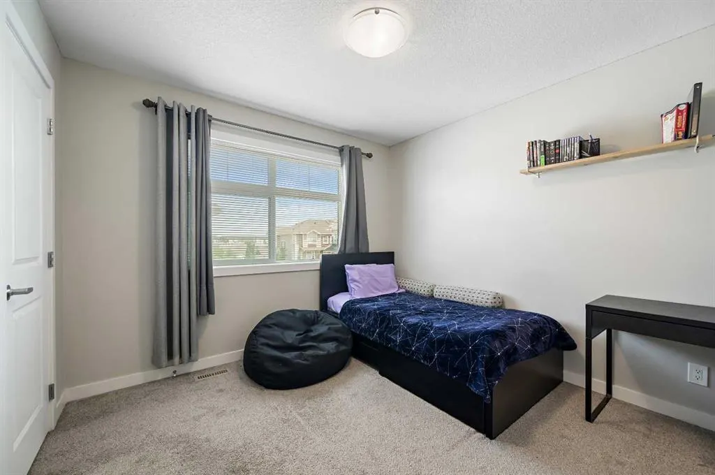 1673 Legacy Circle SE