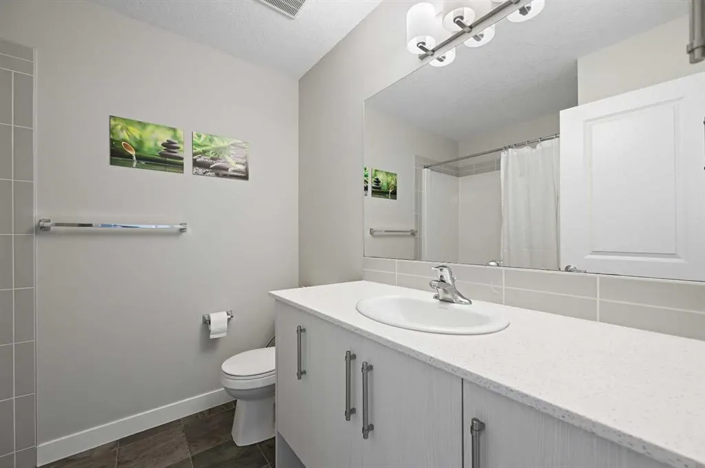 1673 Legacy Circle SE