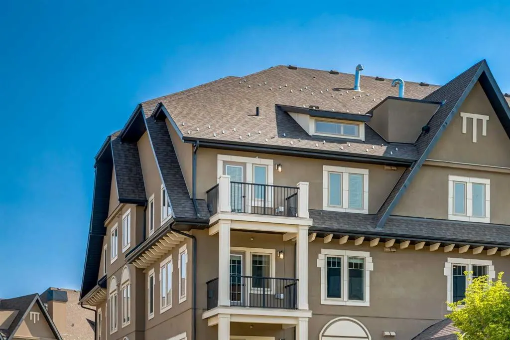 140 Mahogany Street SE, #401