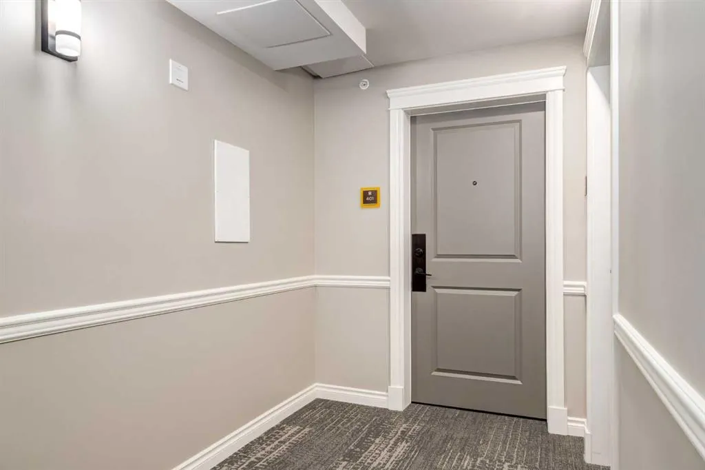 140 Mahogany Street SE, #401