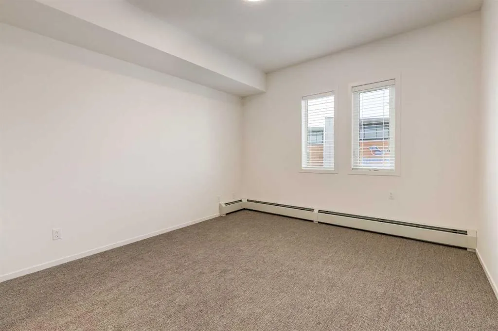 140 Mahogany Street SE, #401