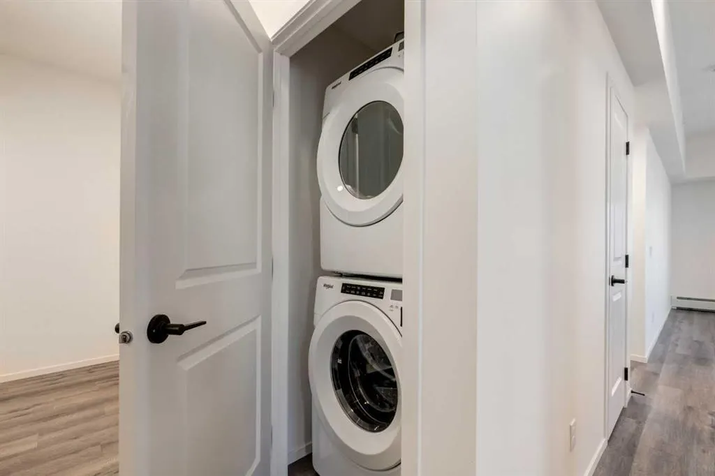 140 Mahogany Street SE, #401