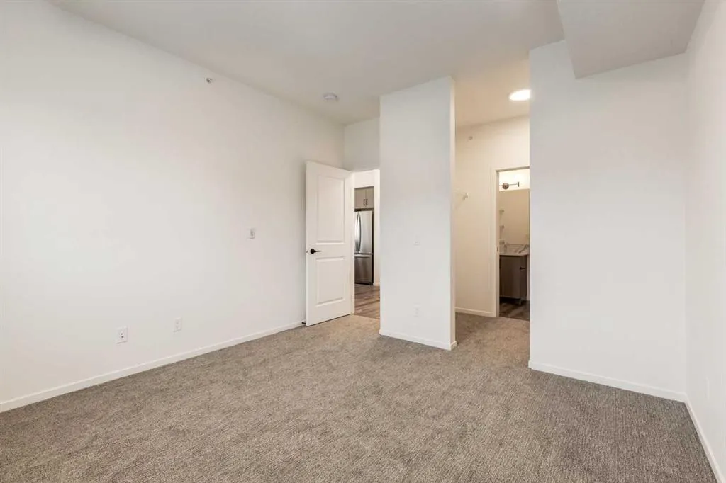 140 Mahogany Street SE, #401