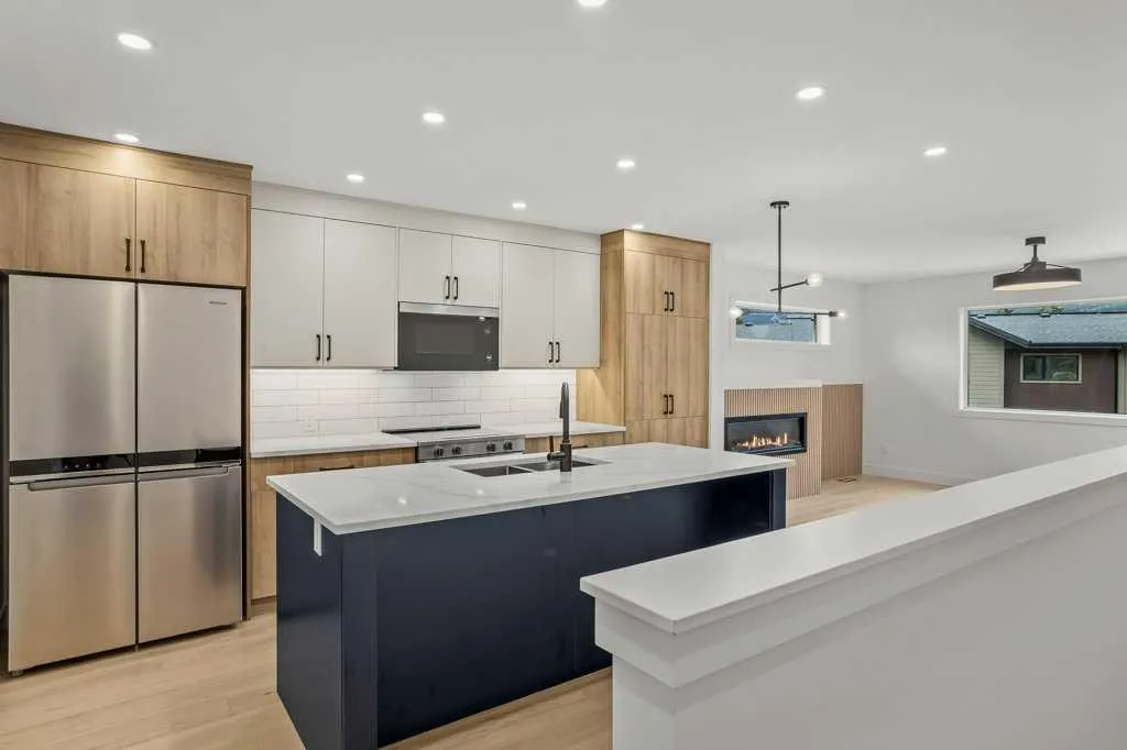 1413 Mountain Avenue, #104