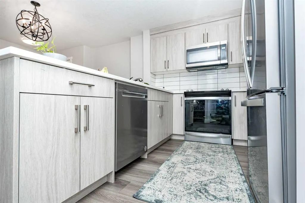 6118 80 Avenue NE, #2104