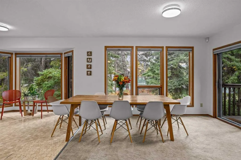 13 Riverview Place