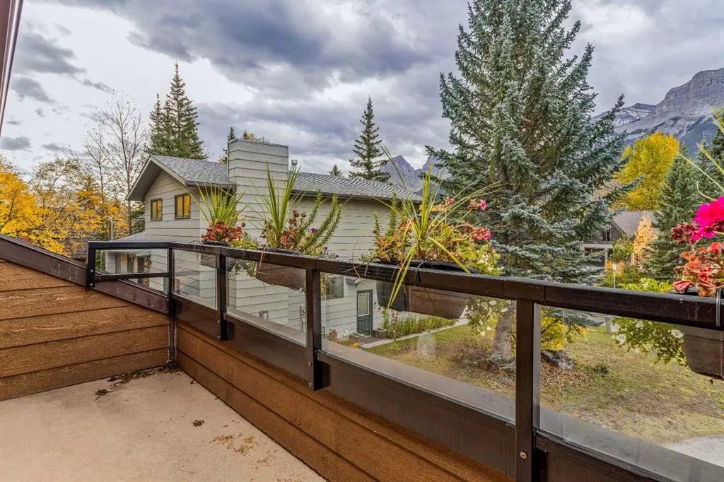 13 Riverview Place