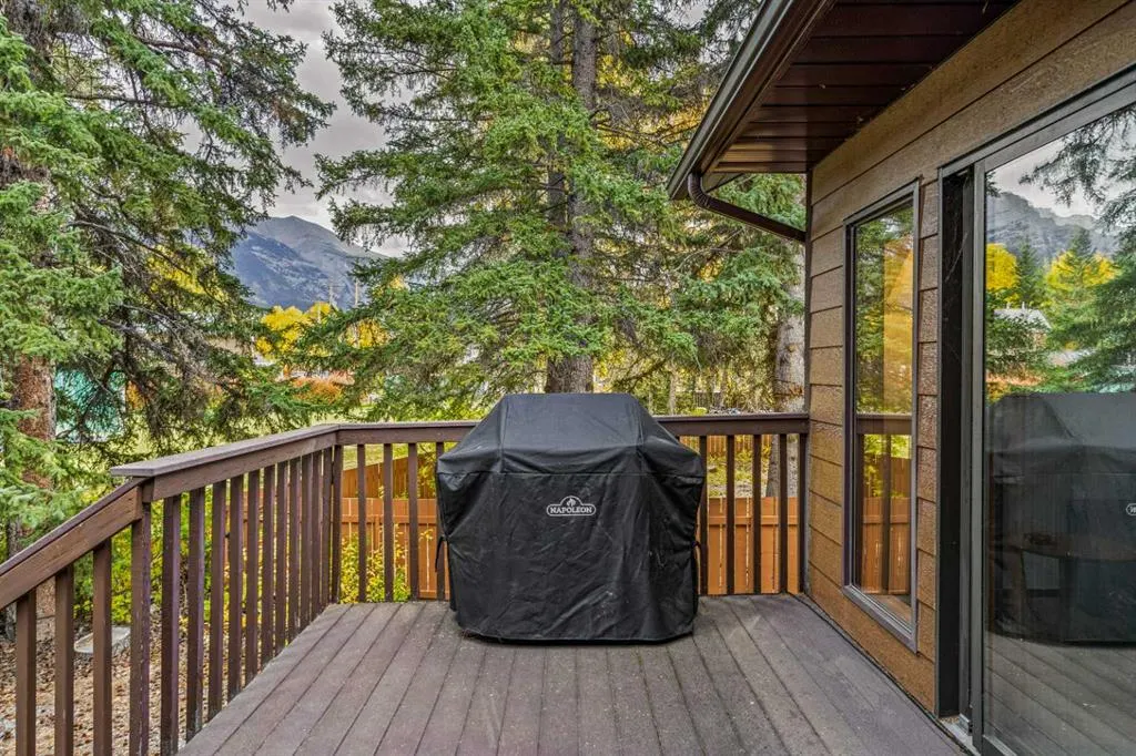 13 Riverview Place