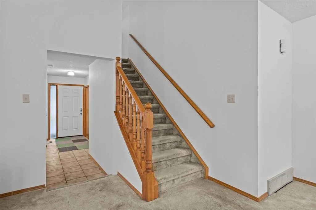 13 Riverview Place