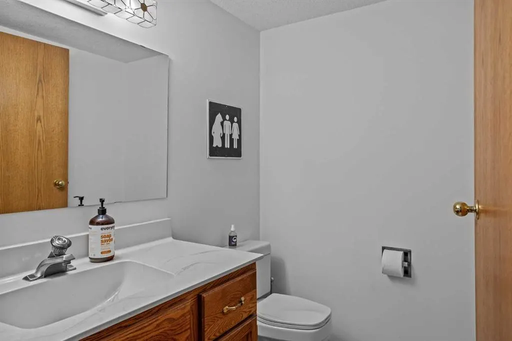 13 Riverview Place