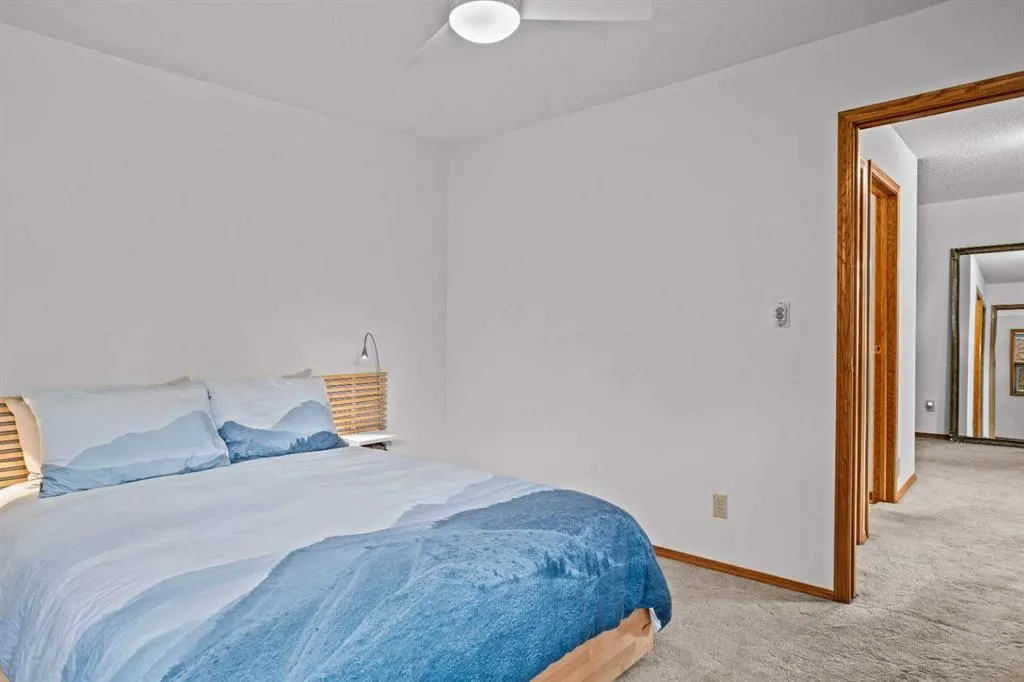 13 Riverview Place