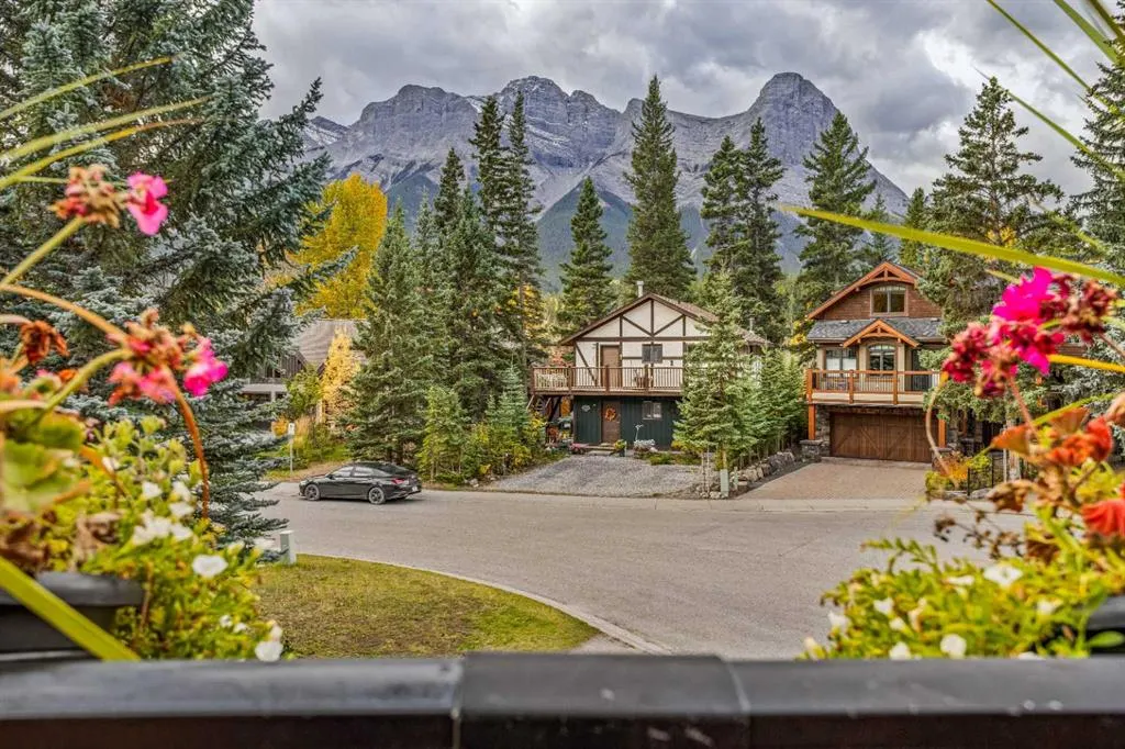 13 Riverview Place