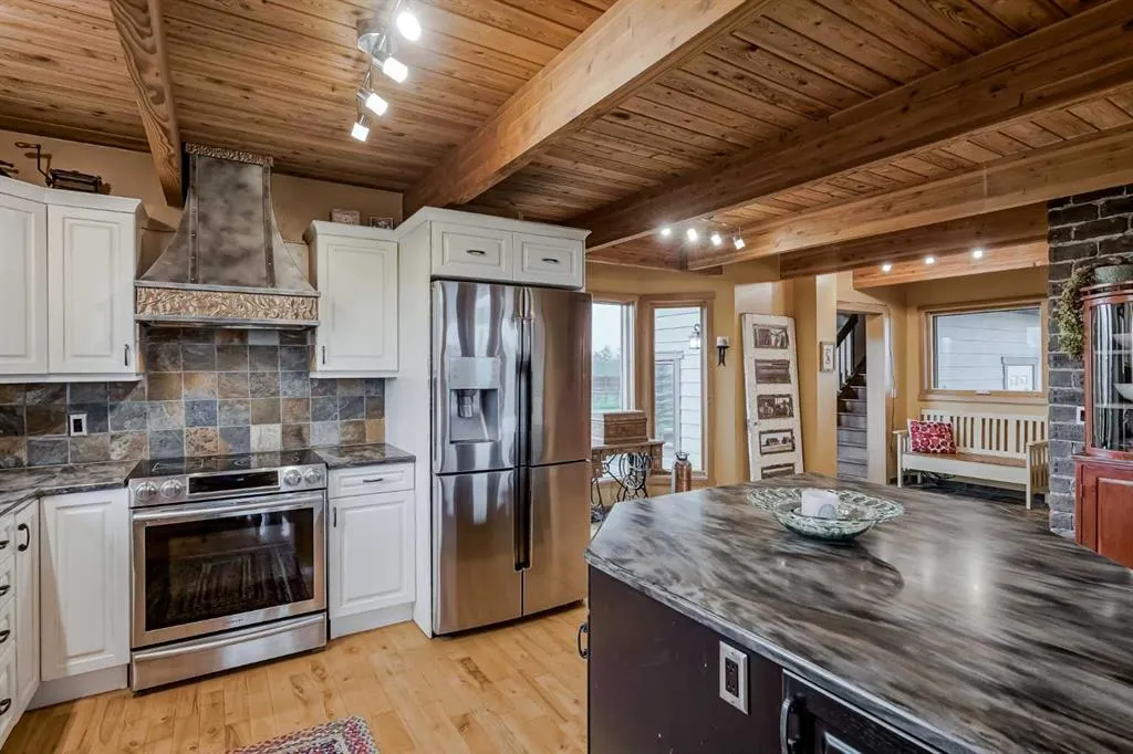 44092 Township Road 274