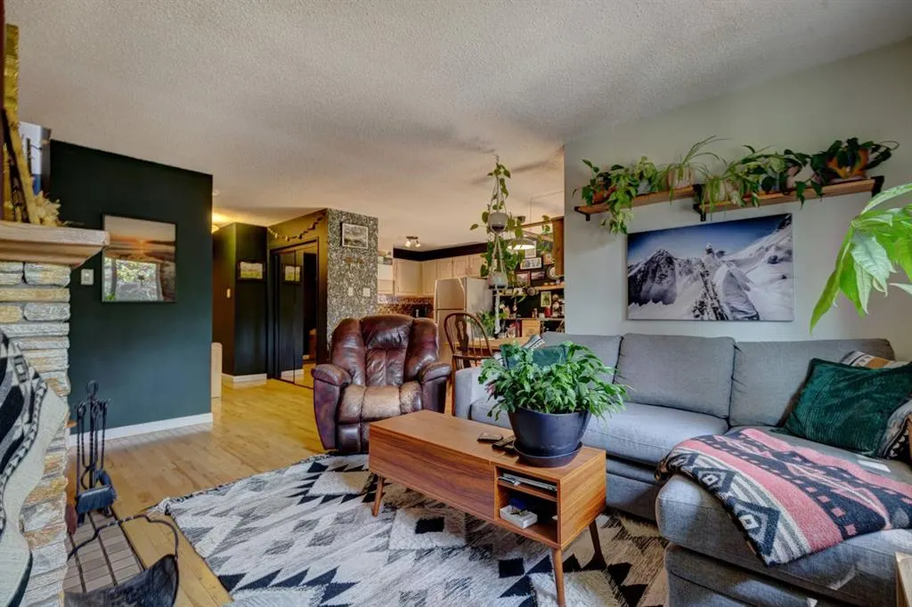 200 Three Sisters Drive, #105
